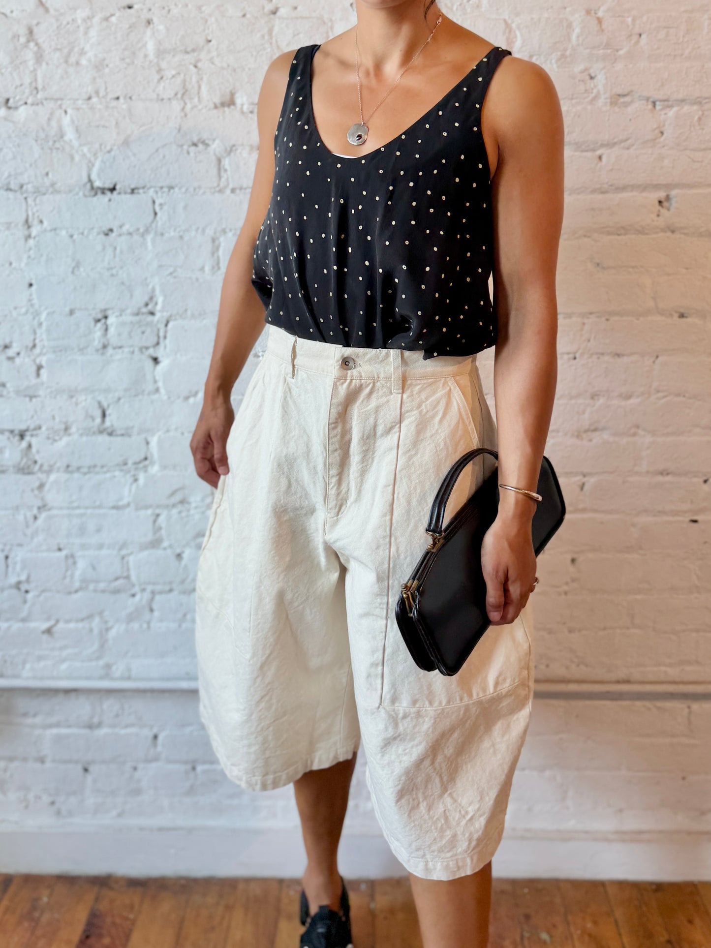 DAUPHINE UTILITY SHORTS blank canvas