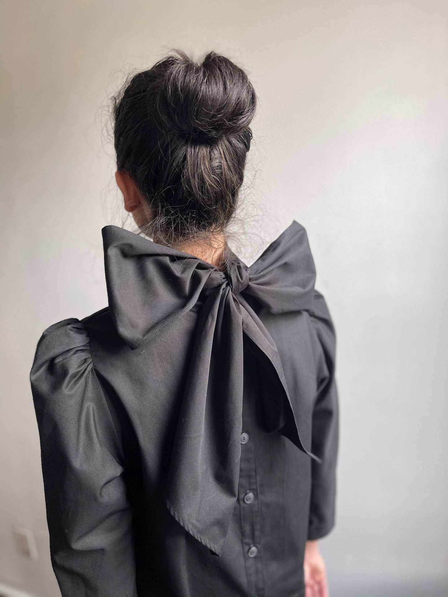 CHELSEA REVERSIBLE BOW TOP black